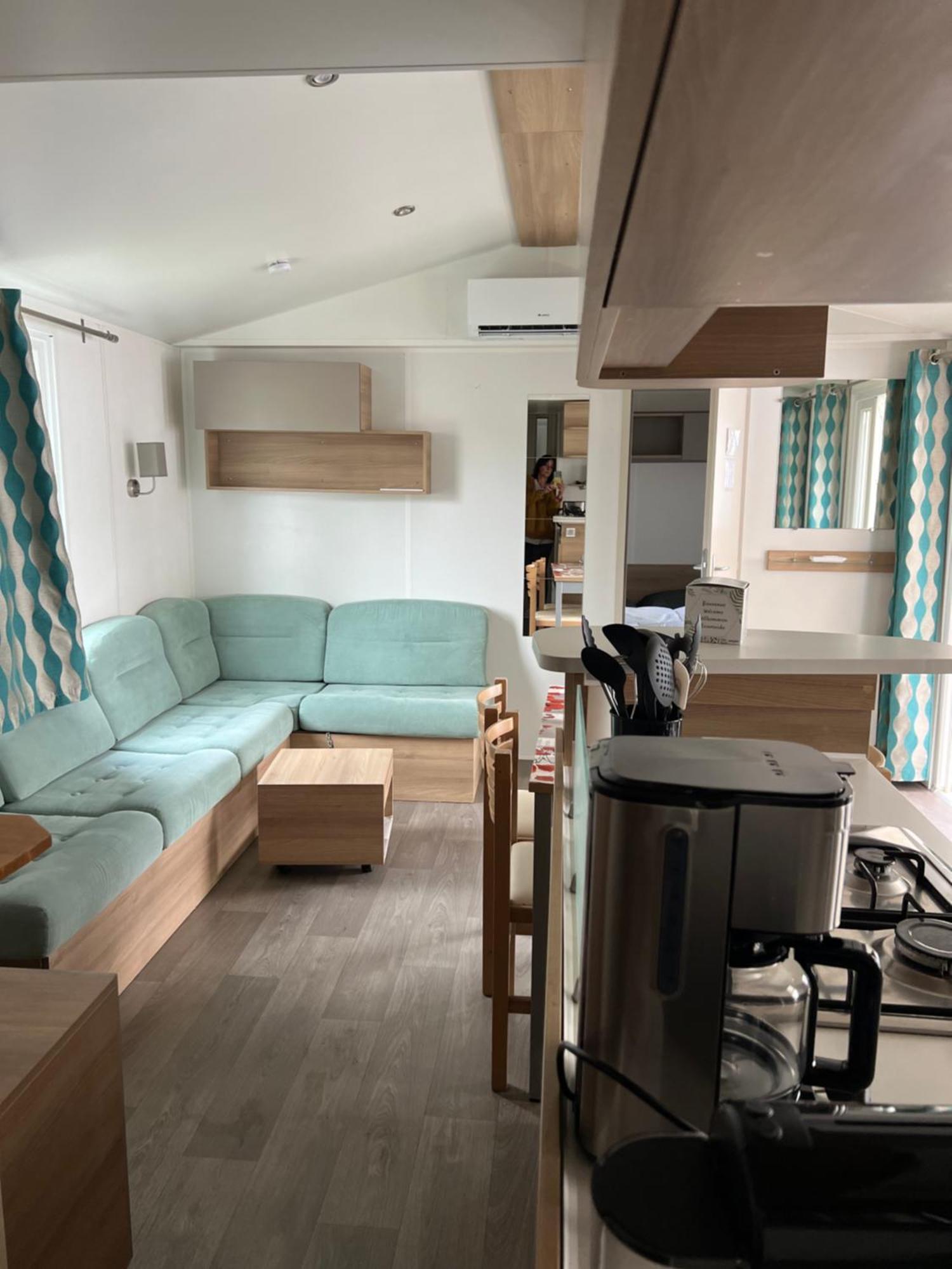 Mobilhome La Carabasse Vias Plage Exterior photo